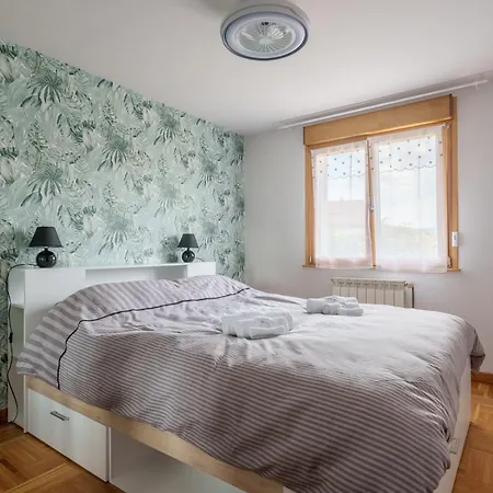 Holiday home L'intemporel - Grand Jardin Avec Piscine Le Thillot